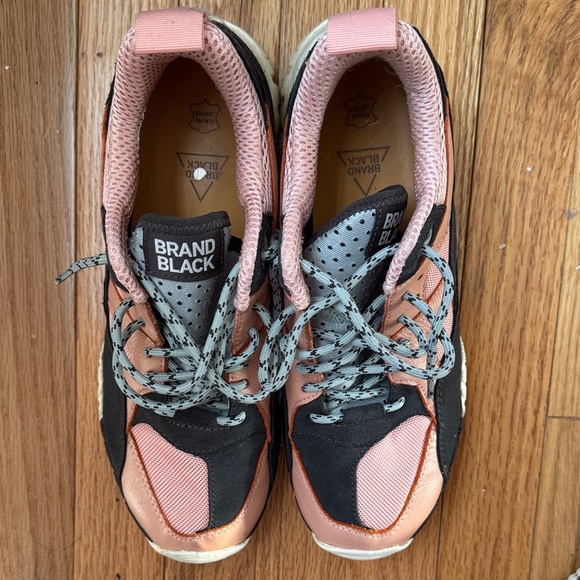 Brandblack Women's Pink and Black Sneakers - Picture 3 of 4